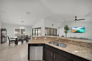 3721 SW 13th Ave, Cape Coral, FL 33914 - Photo 10