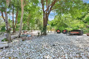 1904 Bethany Pl, Naples, FL 34109 - Photo 26