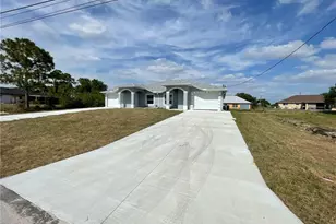 1111/1113 Circle Dr, Lehigh Acres, FL 33973 - Photo 2