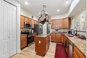 1259 Carpazi Ct, Naples, FL 34105 - Photo 16