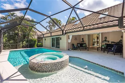 805 Pine Village Ln, Naples, FL 34108 - Photo 18