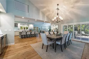 805 Pine Village Ln, Naples, FL 34108 - Photo 4