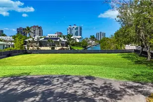 5291 Sand Dollar Ln, Naples, FL 34103 - Photo 1