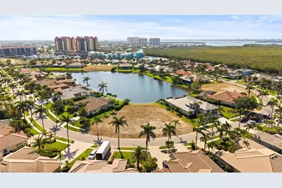 1922 Harbour Cir, Cape Coral, FL 33914 - Photo 2