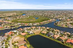 1922 Harbour Cir, Cape Coral, FL 33914 - Photo 10