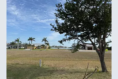4328 NW 27th Ter, Cape Coral, FL 33993 - Photo 6