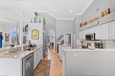 2640 SW 29th Ave, Cape Coral, FL 33914 - Photo 8