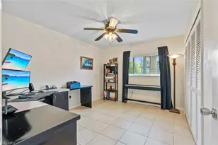 138 Cypress Way E, Naples, FL 34110 - Photo 24