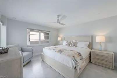 3443 Gulf Shore Blvd N #813, Naples, FL 34103 - Photo 12