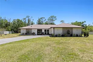 3795 Liberty Square, Fort Myers, FL 33908 - Photo 4