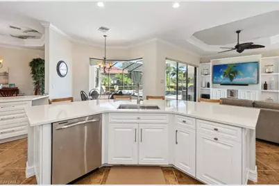 9430 Italia Way, Naples, FL 34113 - Photo 10