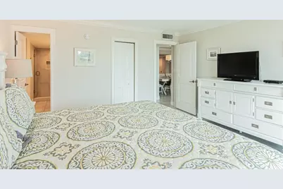 5 Bluebill Ave #303, Naples, FL 34108 - Photo 14