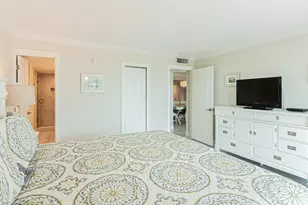 5 Bluebill Ave, Naples, FL 34108 - Photo 14