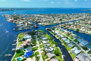 5330 Nautilus Dr, Cape Coral, FL 33904 - Photo 1