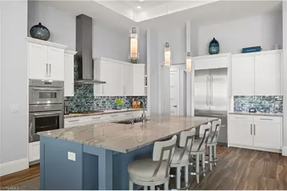 6617 Joanna Cir, Fort Myers, FL 33919 - Photo 12