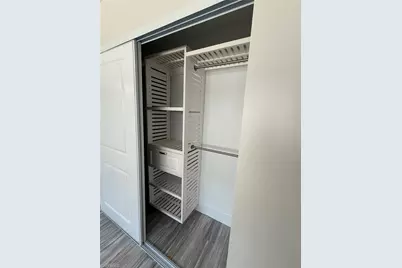 530 Broad Ave S #530, Naples, FL 34102 - Photo 4