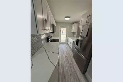 530 Broad Ave S #530, Naples, FL 34102 - Photo 10