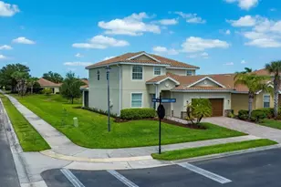 2478 Heydon Cir E, Naples, FL 34120 - Photo 1