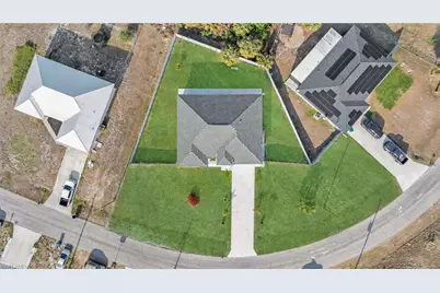 1049 Canoe Ct, Labelle, FL 33935 - Photo 8