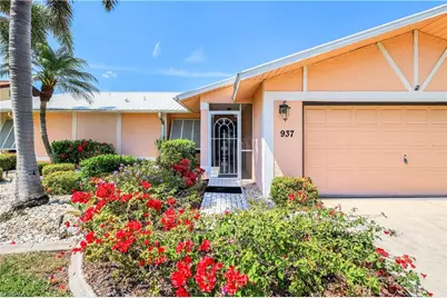 937 SW 54th Ln, Cape Coral, FL 33914 - Photo 2