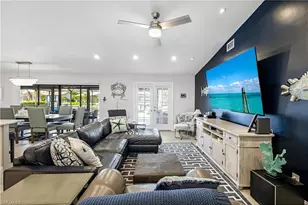 937 SW 54th Ln, Cape Coral, FL 33914 - Photo 6