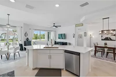 12050 Santaluz Dr #101, Fort Myers, FL 33913 - Photo 10