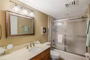 21 Bluebill Ave, Naples, FL 34108 - Photo 18