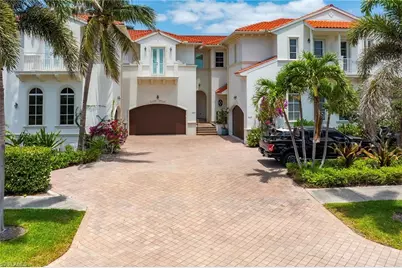 1603 Curlew Ave #1603, Naples, FL 34102 - Photo 2