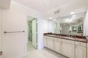 4401 Gulf Shore Blvd N, Naples, FL 34103 - Photo 18