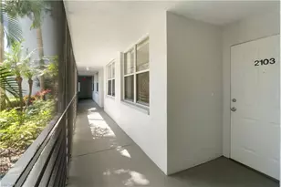 290 Naples Cove Dr, Naples, FL 34110 - Photo 6