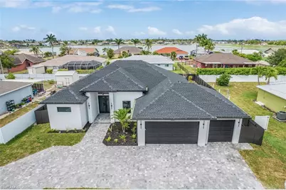 806 Santa Barbara Blvd, Cape Coral, FL 33991 - Photo 34