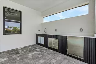 806 Santa Barbara Blvd, Cape Coral, FL 33991 - Photo 26