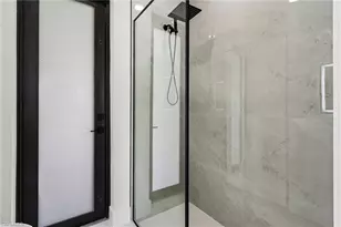 806 Santa Barbara Blvd, Cape Coral, FL 33991 - Photo 24