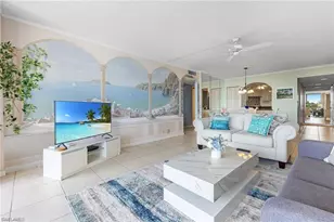 5 Bluebill Ave, Naples, FL 34108 - Photo 4