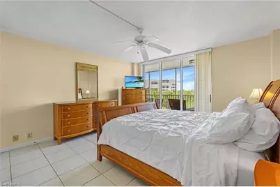 5 Bluebill Ave #403, Naples, FL 34108 - Photo 14