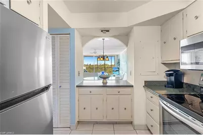 5 Bluebill Ave #403, Naples, FL 34108 - Photo 8