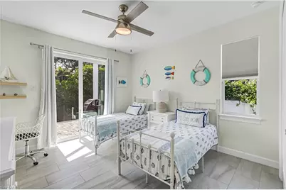 540 Fieldstone Dr, Marco Island, FL 34145 - Photo 24