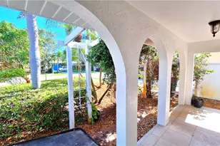 541 110th Ave N, Naples, FL 34108 - Photo 10