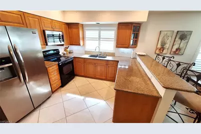 541 110th Ave N, Naples, FL 34108 - Photo 6