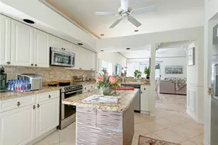 152 Napa Ridge Way, Naples, FL 34119 - Photo 38