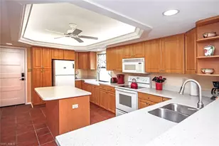 2445 W Gulf Dr, Sanibel, FL 33957 - Photo 6