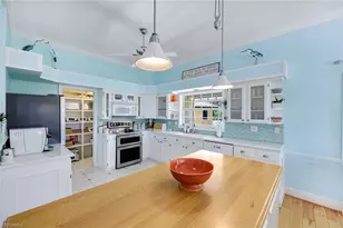 203 San Mateo Dr, Bonita Springs, FL 34134 - Photo 8