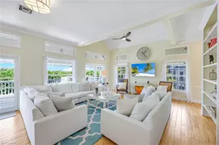 203 San Mateo Dr, Bonita Springs, FL 34134 - Photo 4