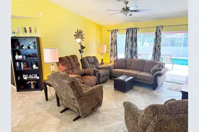 3007 NE 4th Ave, Cape Coral, FL 33909 - Photo 24