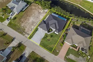 909 SW 11th Ct, Cape Coral, FL 33991 - Photo 38