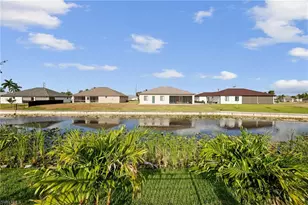 909 SW 11th Ct, Cape Coral, FL 33991 - Photo 32