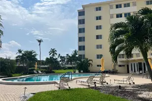 3420 Gulf Shore Blvd N, Naples, FL 34103 - Photo 8