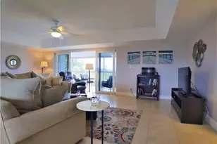 108 Penny Ln, Naples, FL 34112 - Photo 8