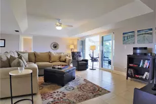 108 Penny Ln, Naples, FL 34112 - Photo 10
