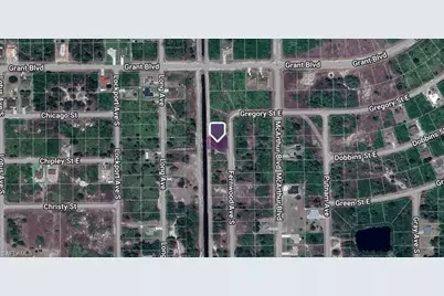 410 Fernwood Ave S, Lehigh Acres, FL 33974 - Photo 4